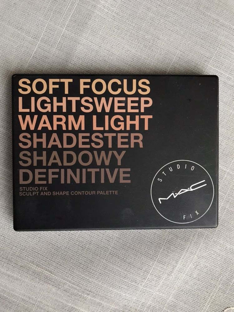 MAC Studio Fix Sculpt and Shape palette paleta do konturowania