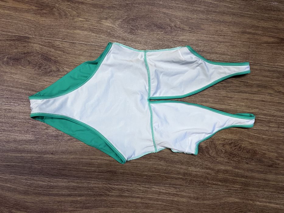 Яскравий купальник, 36 розмір