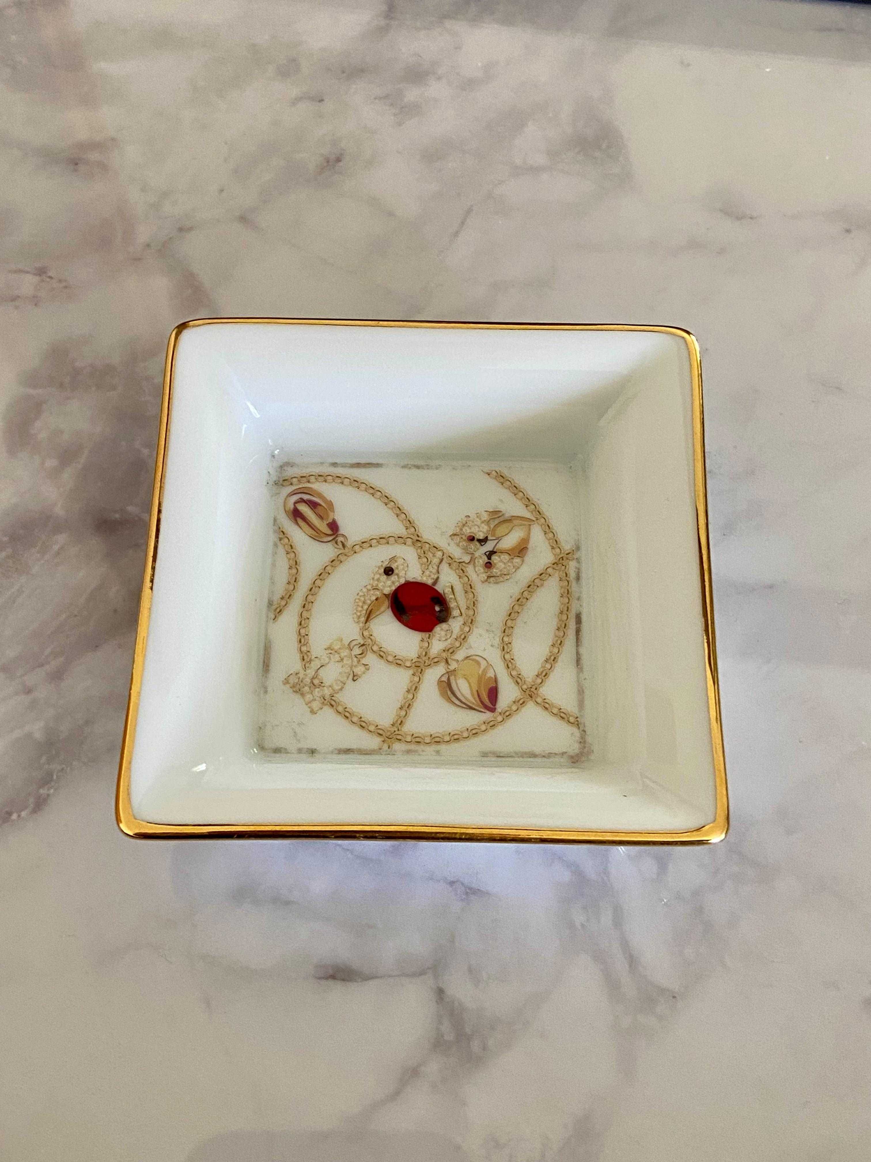 Cinzeiro Cartier x Limoges França em Porcelana Branca
