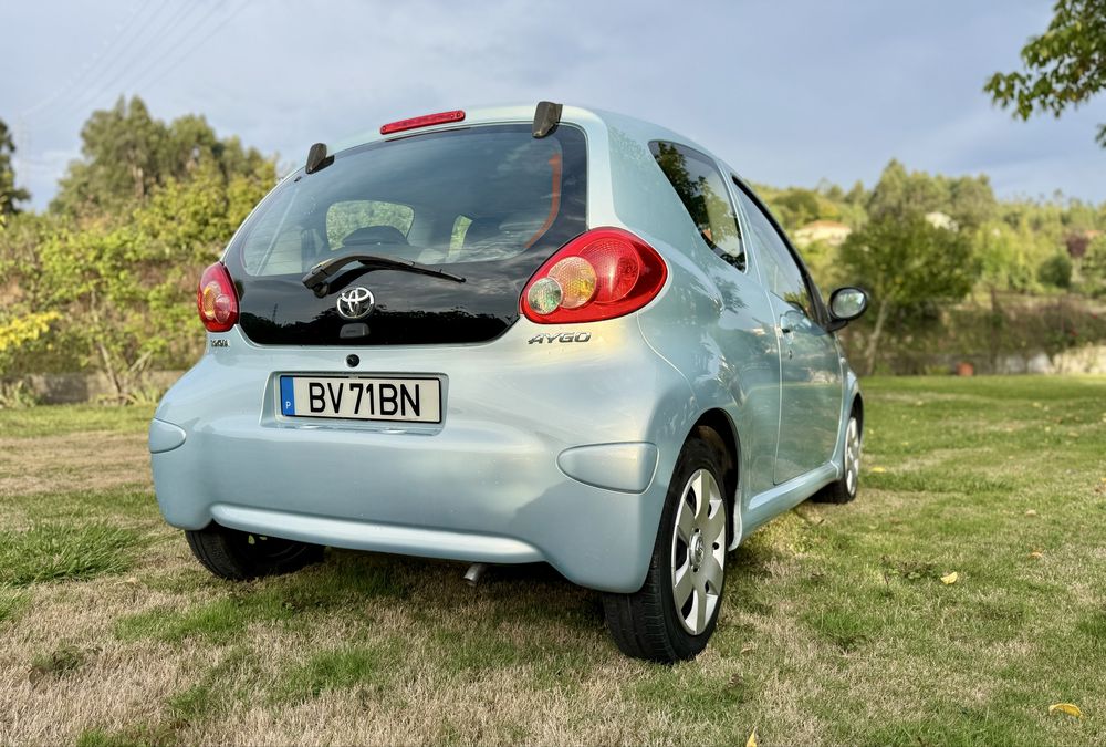 Toyota Aygo com A/C