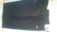 Czarne spodnie XL