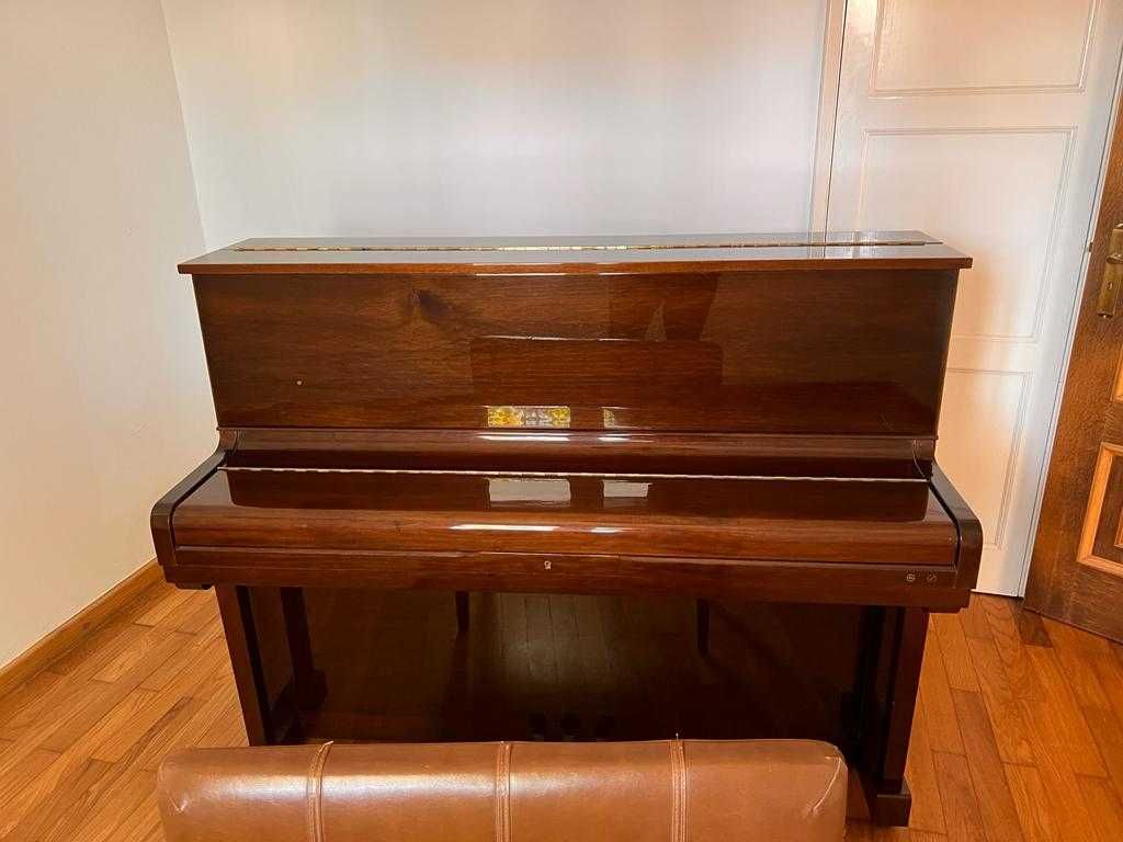 Piano Samick SU-118