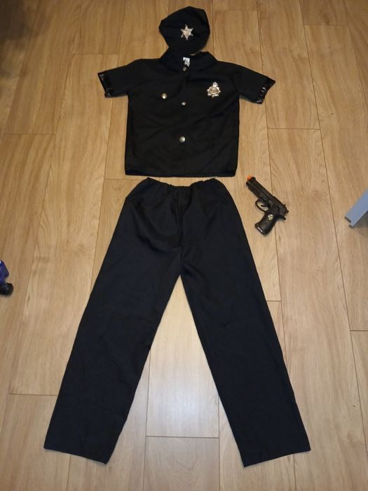 Kostium policjanta dla dziecka - rozmiar 140 / 146