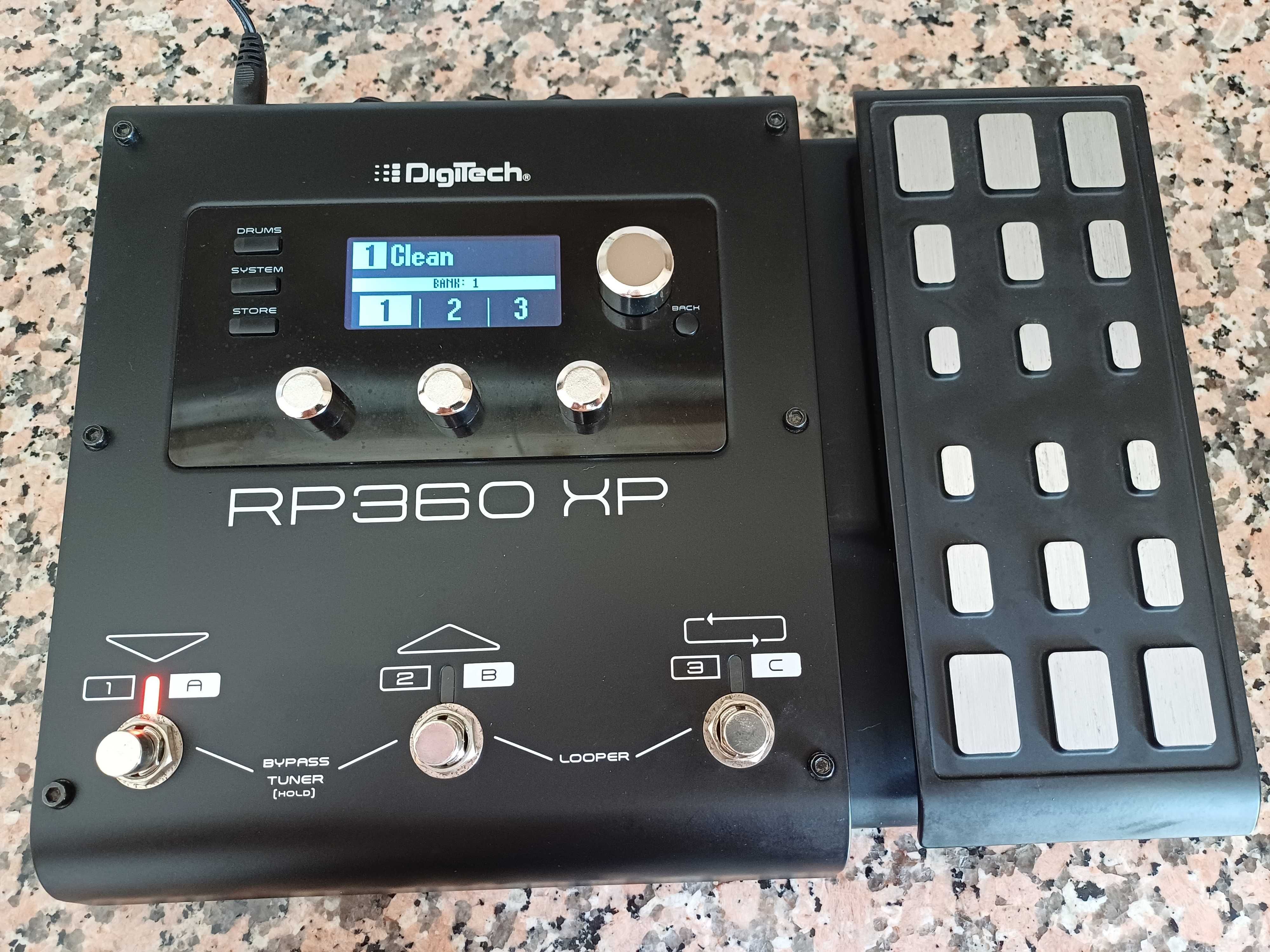 Pedaleira Digitech RP360 XP