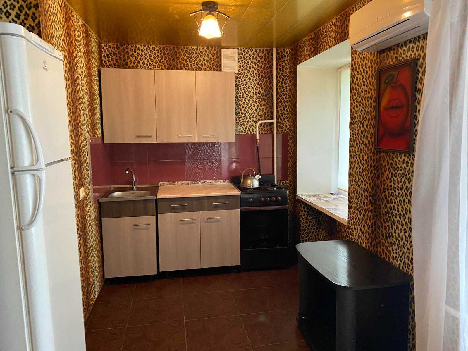 Продам 2комн.квартиру пр.Аэрокосмический,метро.Гагарина. Сертификат