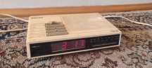 Retro radiobudzik Philips D3340 – sprawny, testowany