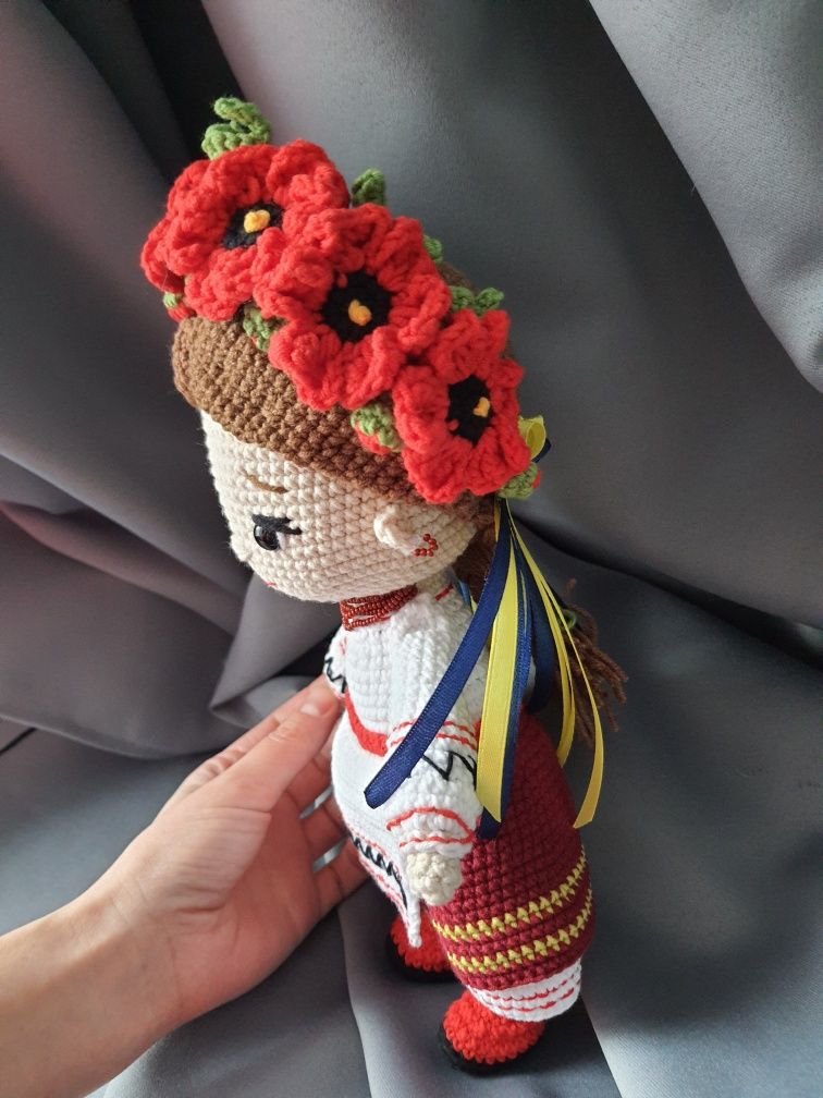 Україночка вязаная іграшка лялька кукла