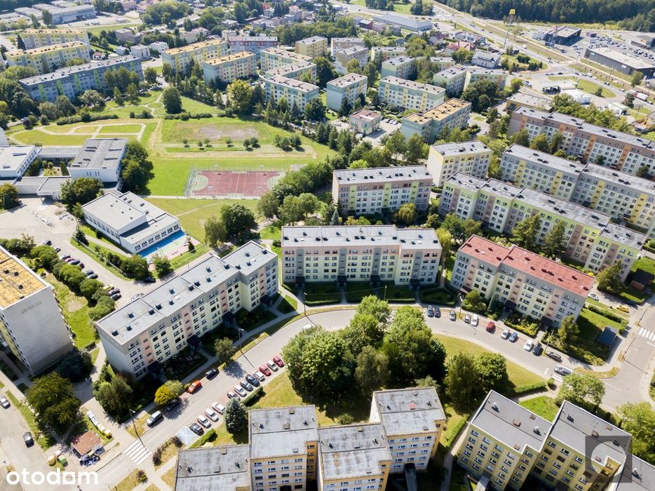 Przestronne 3 pokoje z balkonem, Stroszek