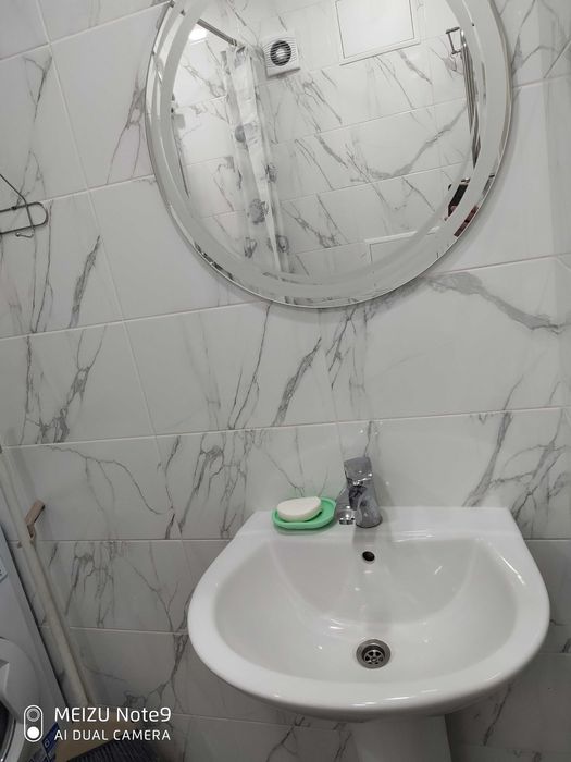 Центр,квартира з євроремонтом,подобово.