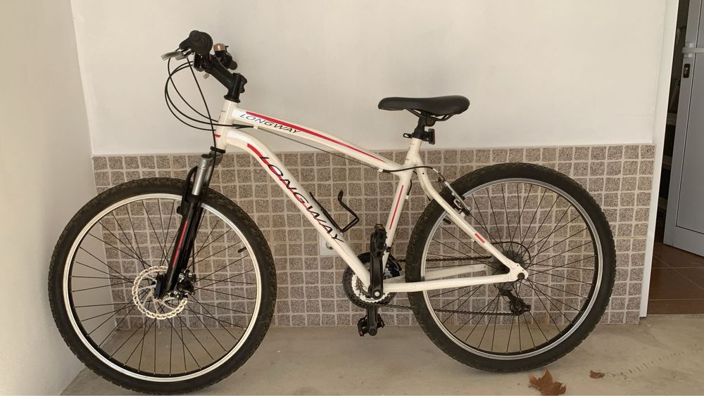 Bicicleta.