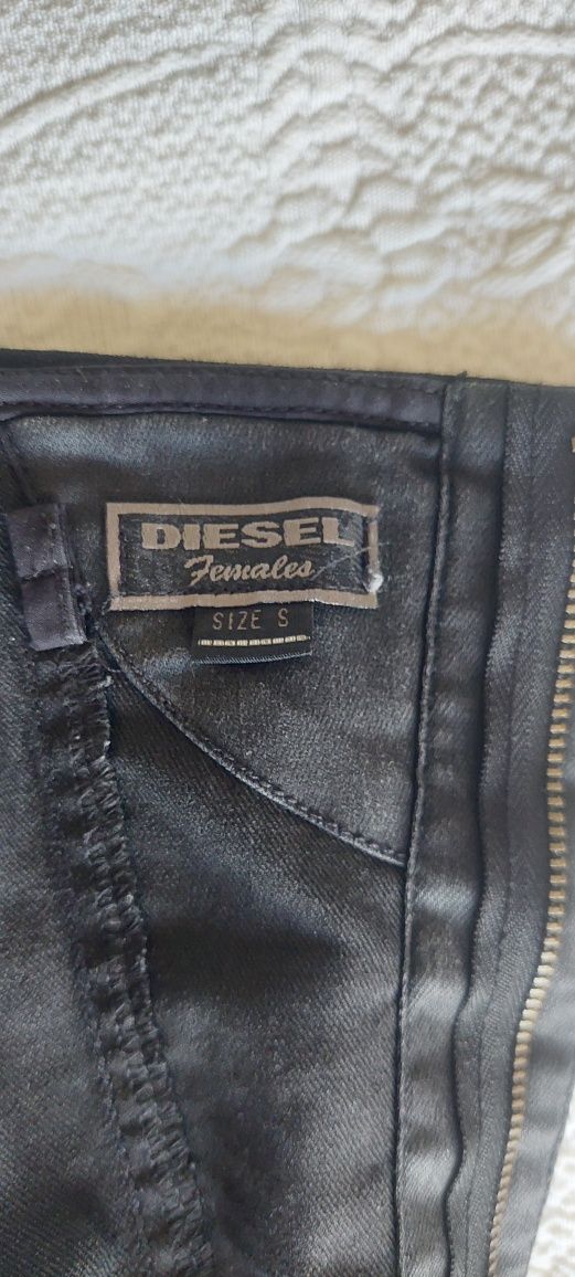 Vendo vestido cai cai da Diesel