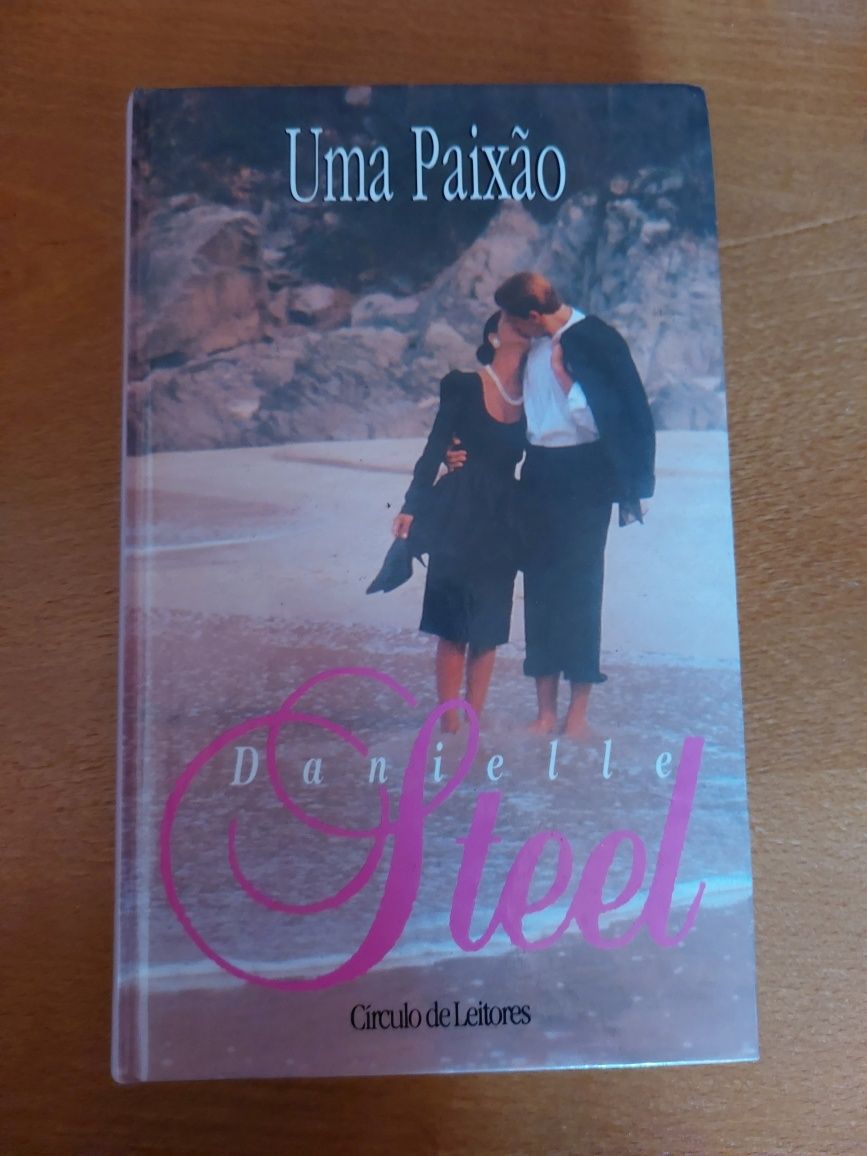 Uma paixão - Danielle Steel