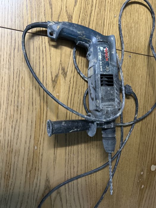 Bosch wiertarka udarowa