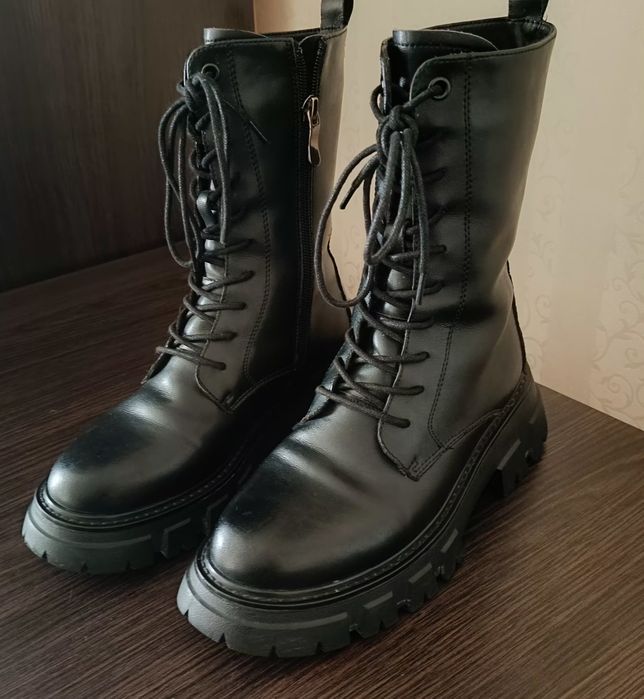 Зимові високі черевики натуральна шкіра 36 розмір