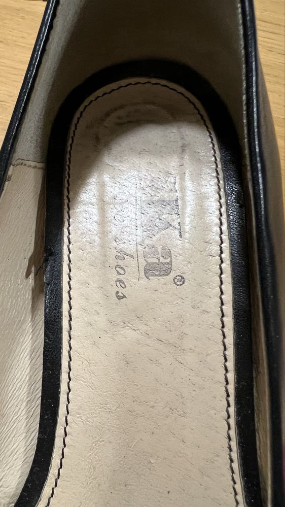 czarne skórzane buty szpilki damskie czarne 36 eska