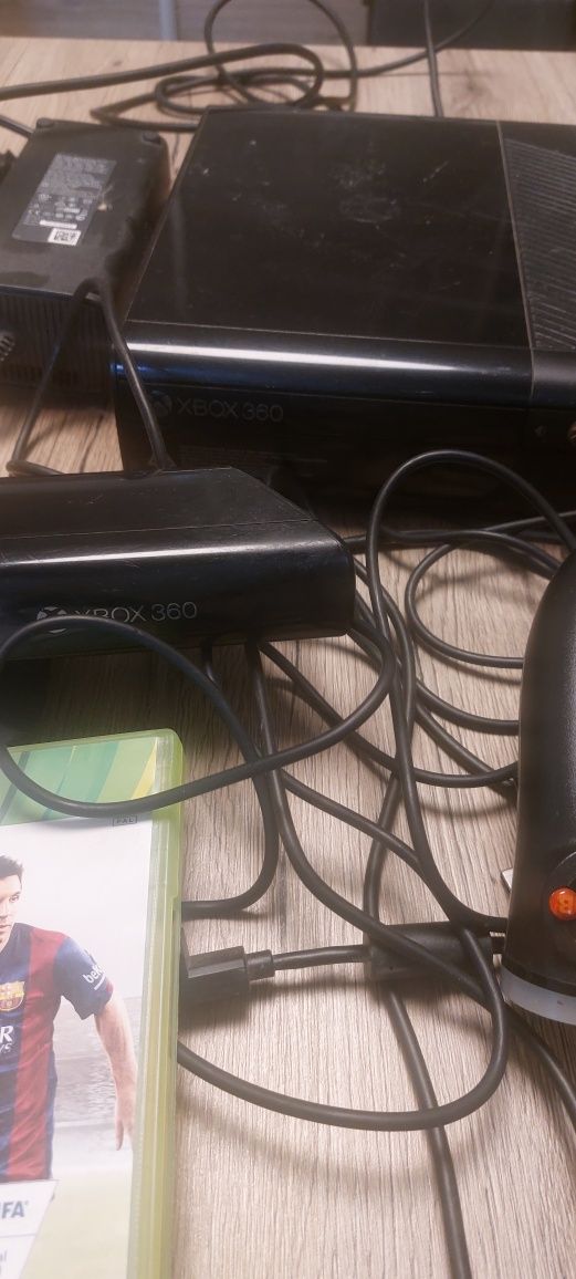 Konsola  XBOX 360