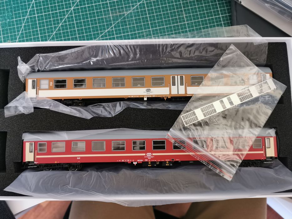 #15 set wagonów PKP barowy i bagarzowy Robo 200320 nie Piko
Zap