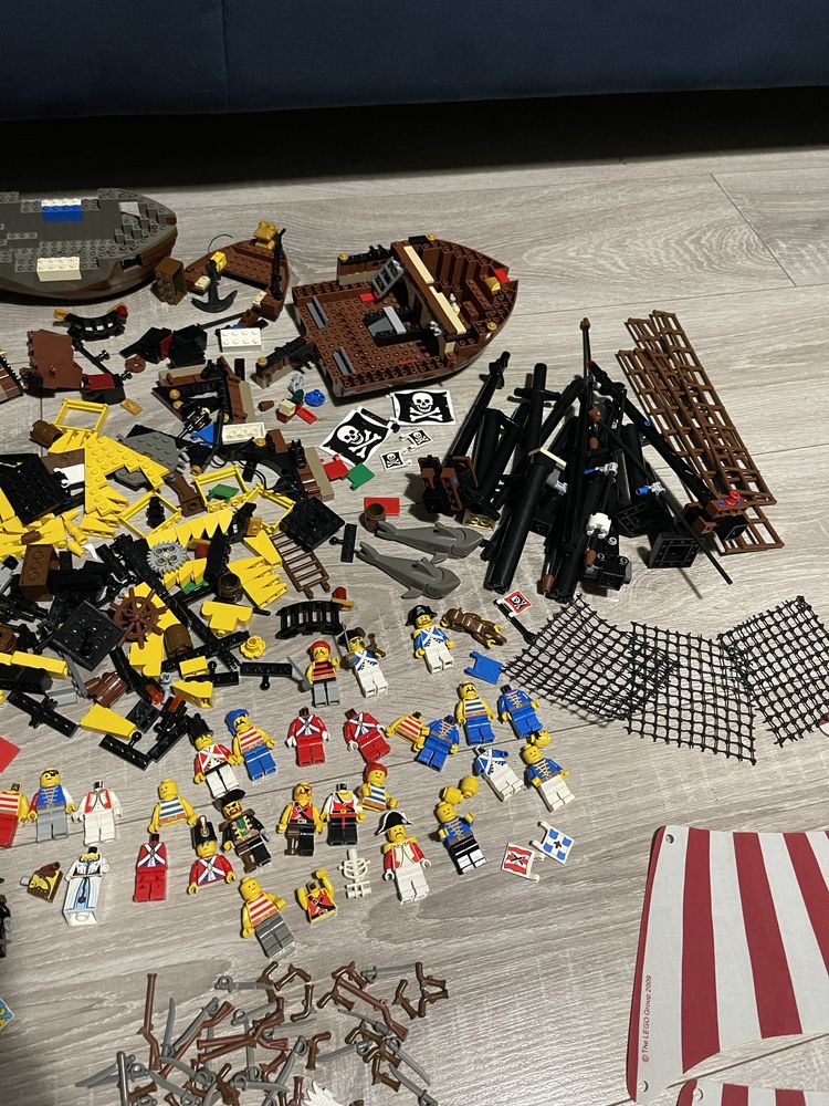 Lego Pirates mix zestawów figurek i akcesoriów