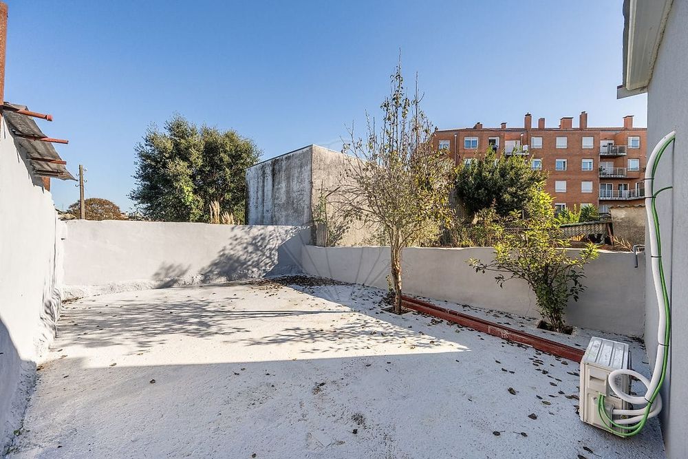 Studio's junto hospital S.João