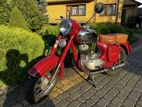 Jawa czerwona 250