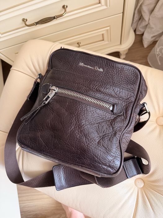 Шкіряна сумка Massimo Dutti