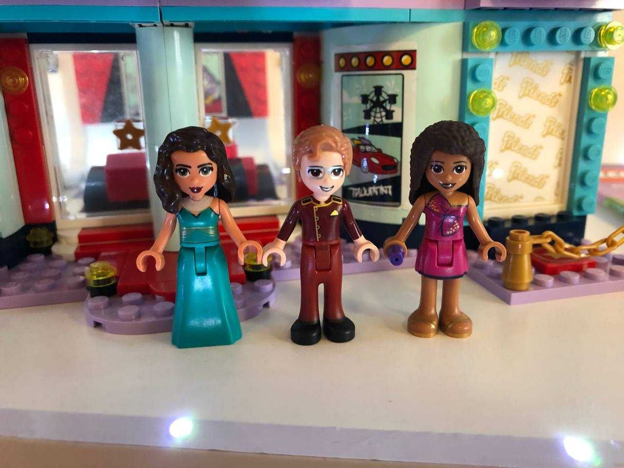 LEGO 41448 Heartlake City Movie Theater - Friends