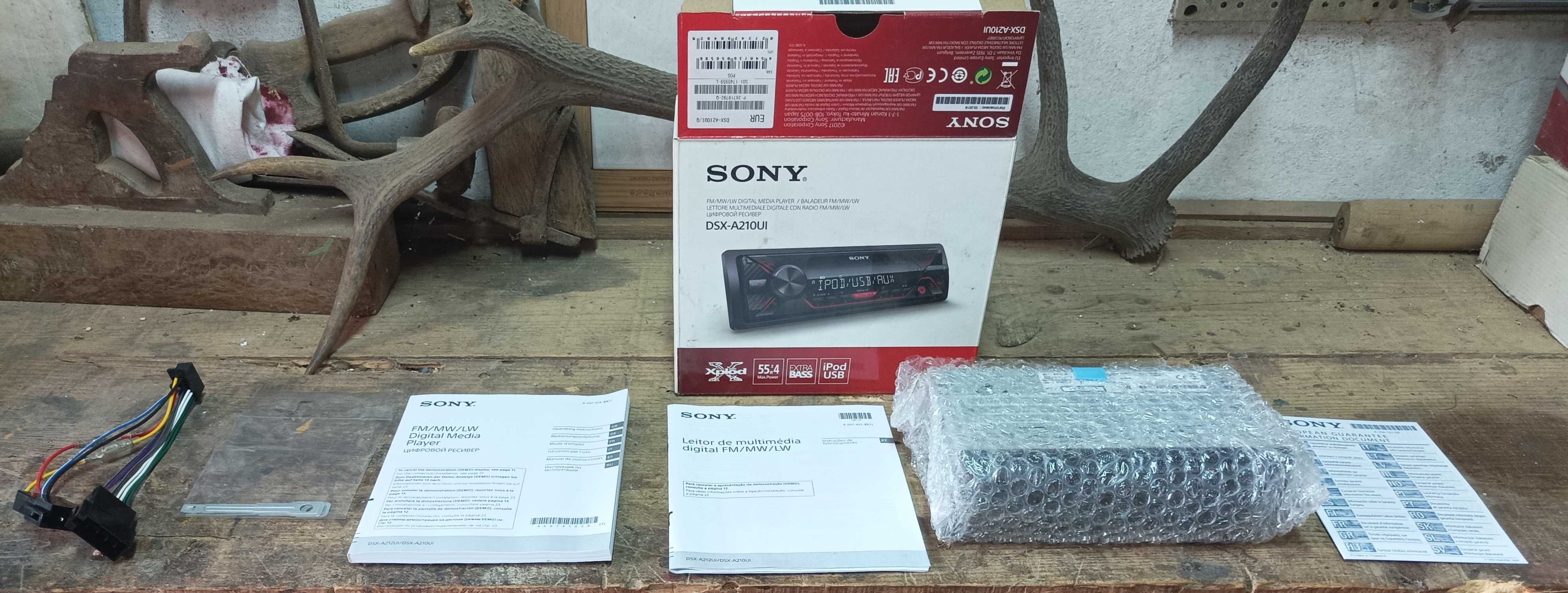Auto-Rádio SONY DSXA210UI (USB - 4x55W)