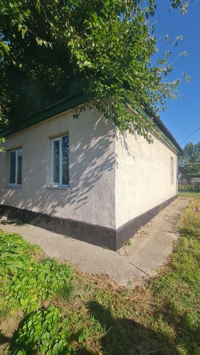 Продається будинок в районі Ковельського парку.