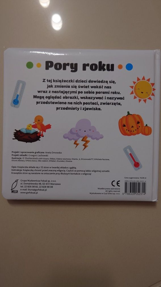 Książka grube strony pory roku