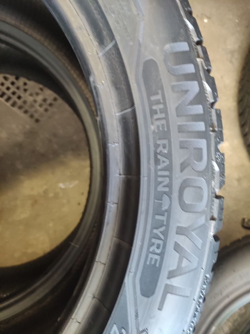 Sprzedam Oponę pojedynczą 225/45 r17 Uniroyal