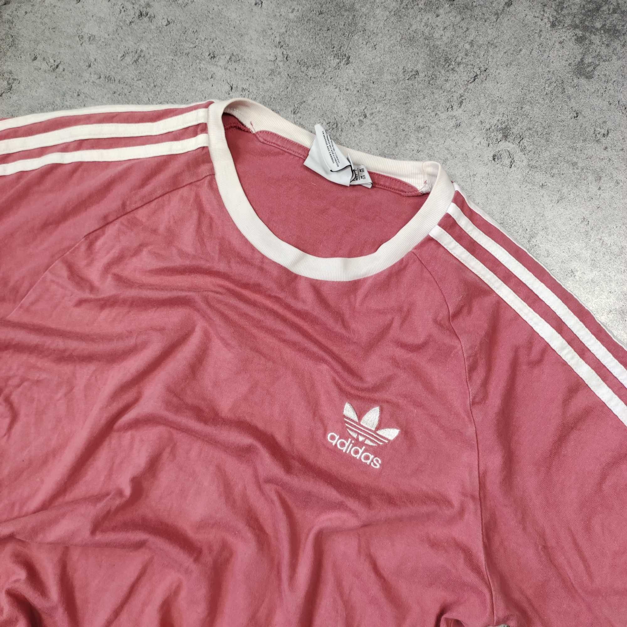 MĘSKA Koszulka Klasyczna Lato Adidas California Różowa 3 Paski Haft