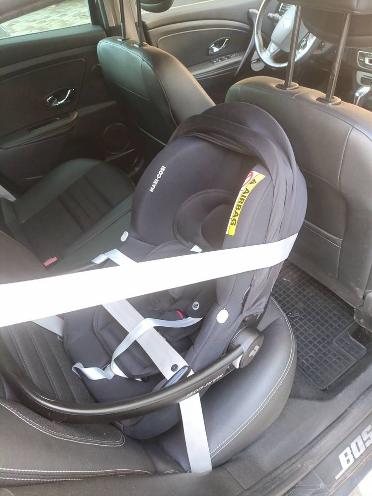 Автокрісло Maxi Cosi