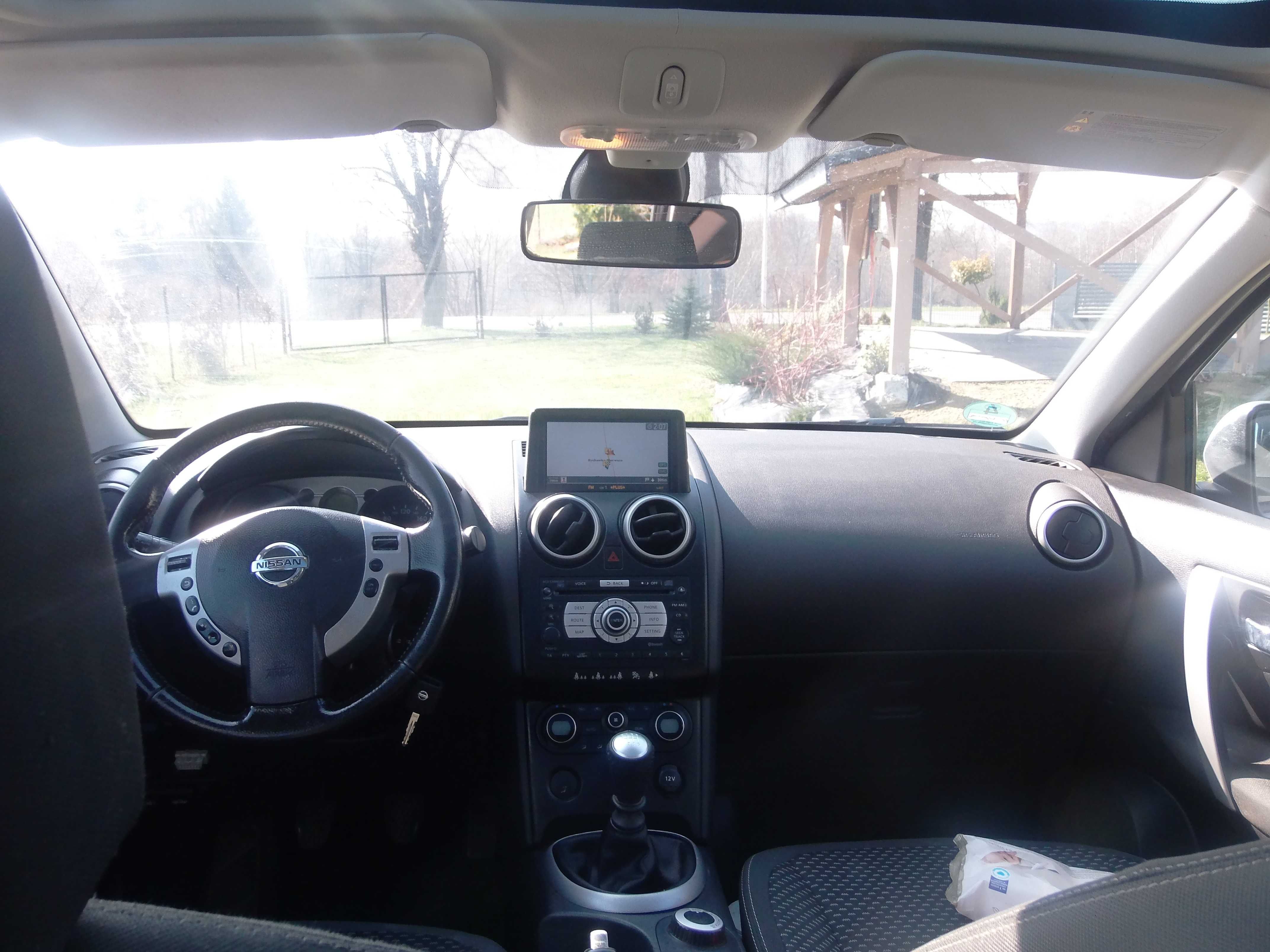 Nissan Qashqai 2.0 DCI Bogata wersja 4x4, panorama,kamera,nawigacja