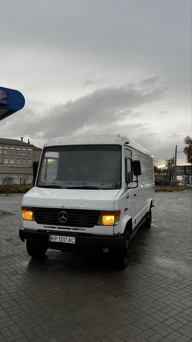 Mercedes-benz Vario 814 4.3