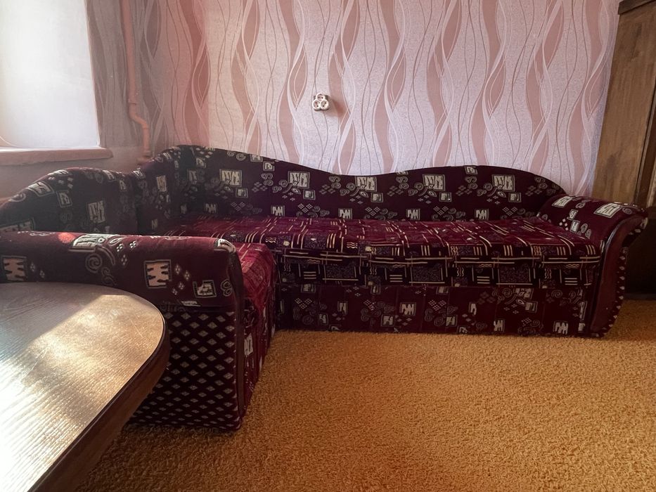 Комфортний кутовий диван