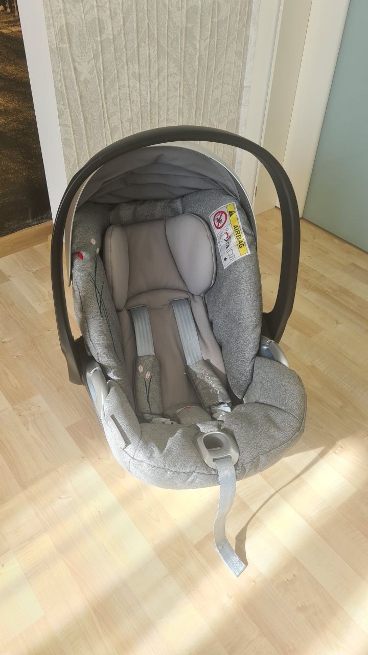 Дитяче автокрісло Cybex Cloud Z i-size Koi