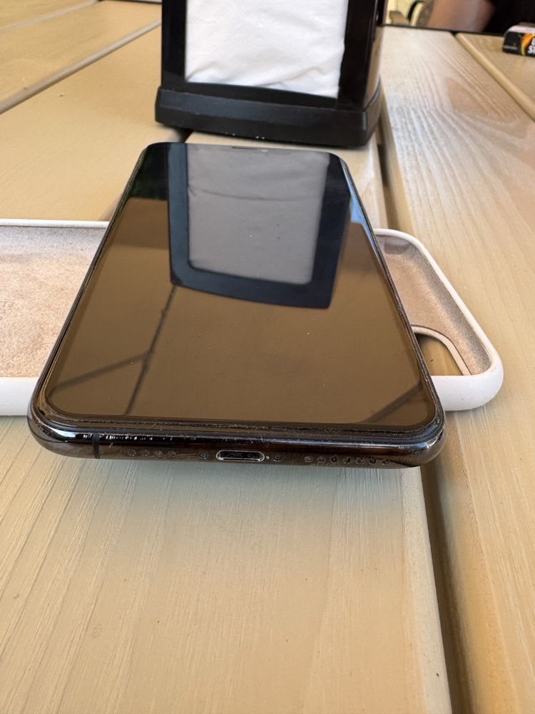 Iphone 11 pro max 64 (идеал)