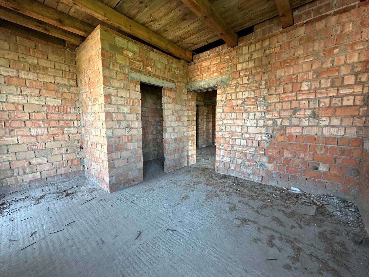 Котедж в с.Солонці "Козирна Вісімка"