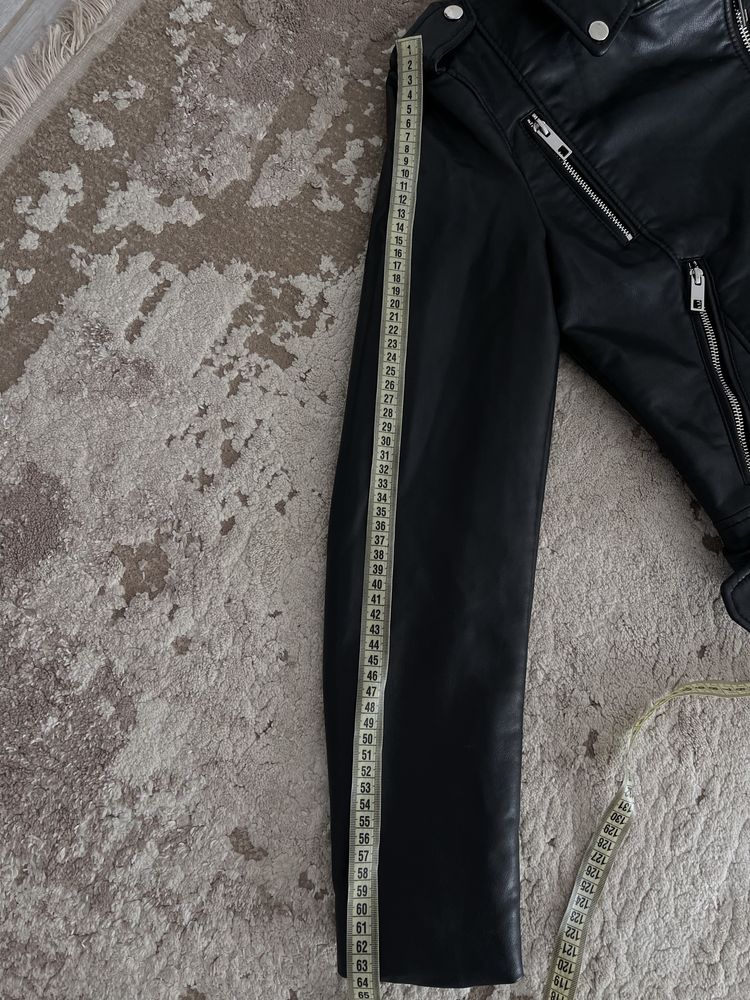 Куртка Zara косуха