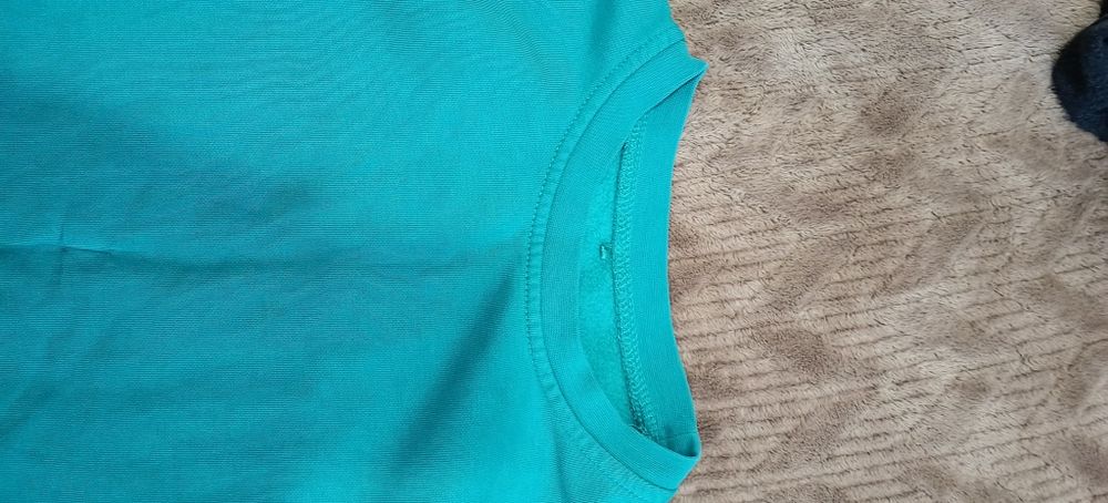 Продам детскую кофту