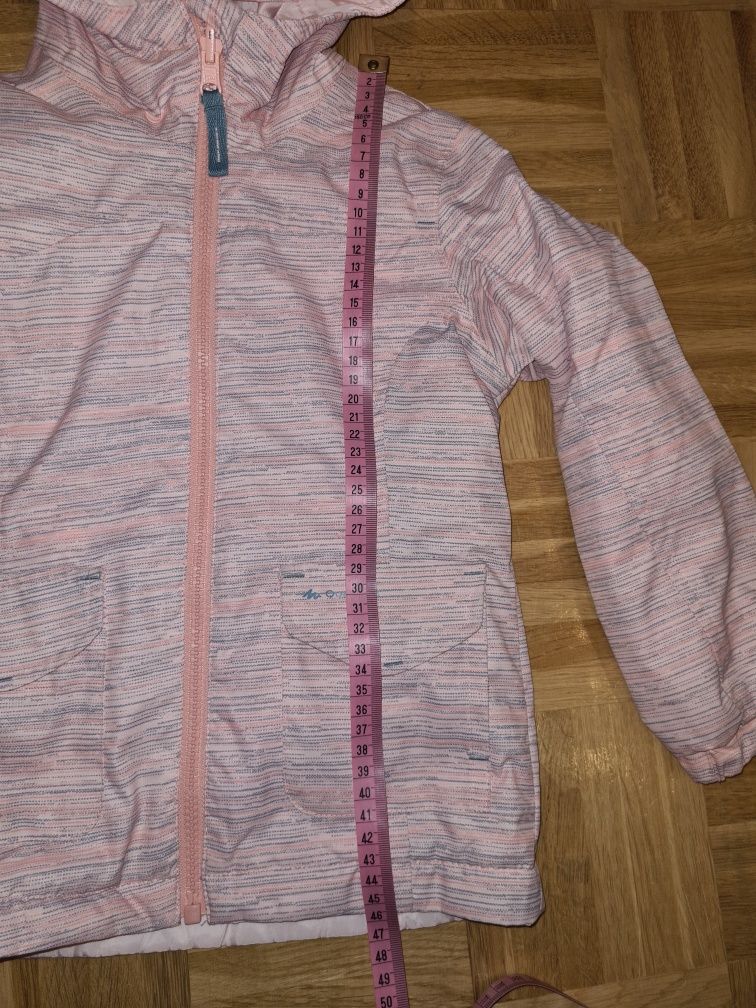 Kurtka wiosenna Quechua dla 4 latki