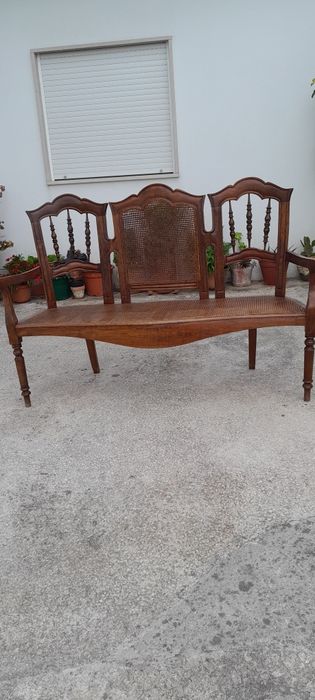 Canapé com palhinha.