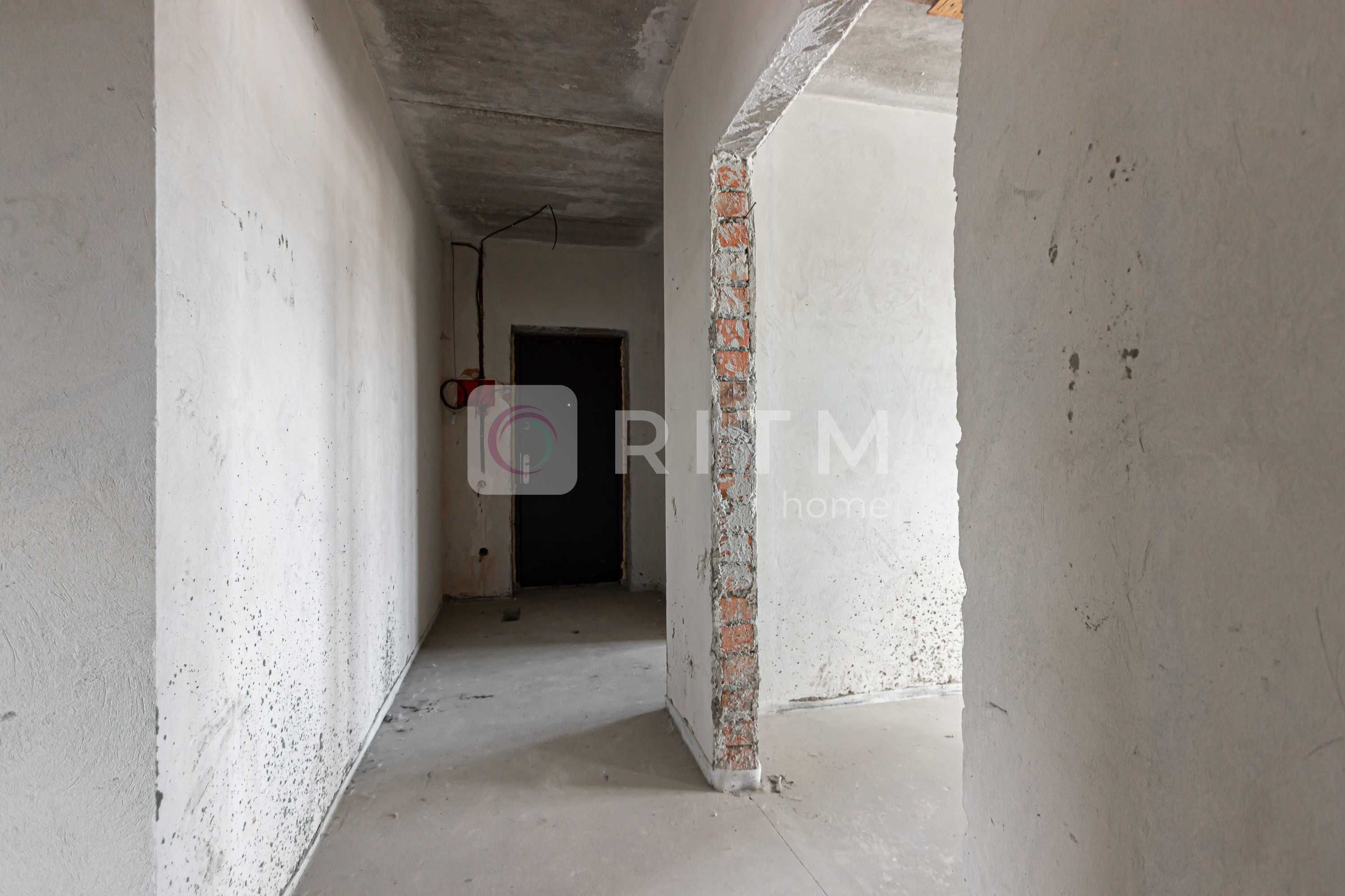 Продаж 2-к. квартири в н/б в с. Солонка