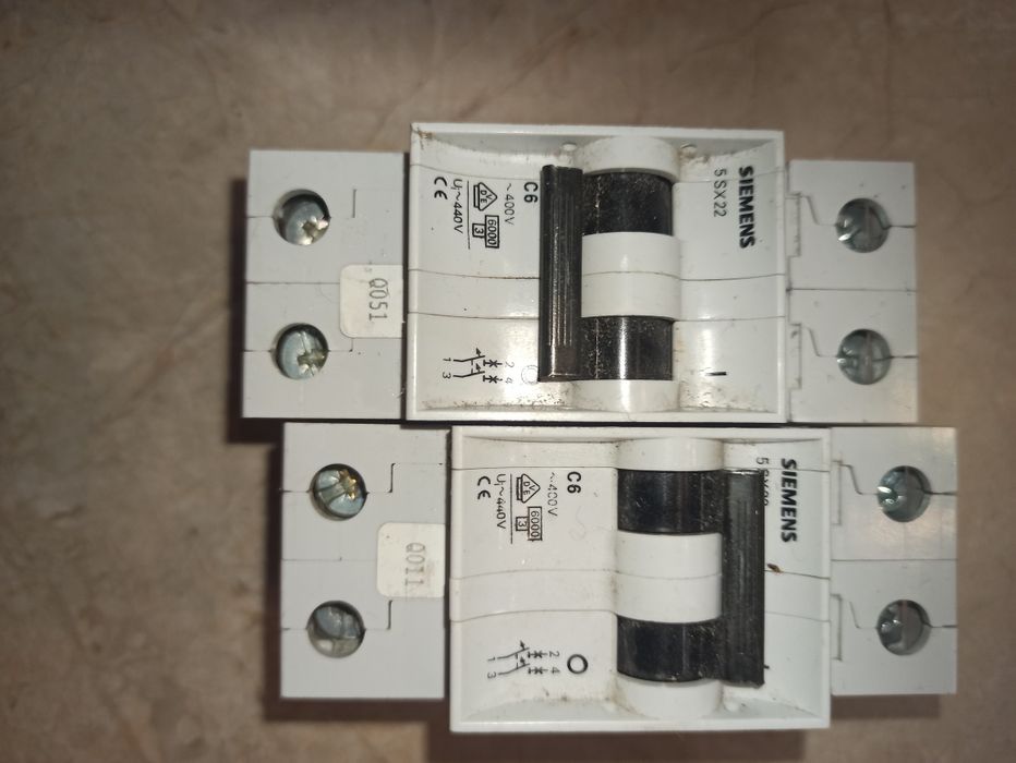 Двухполюсные автоматические выключатели