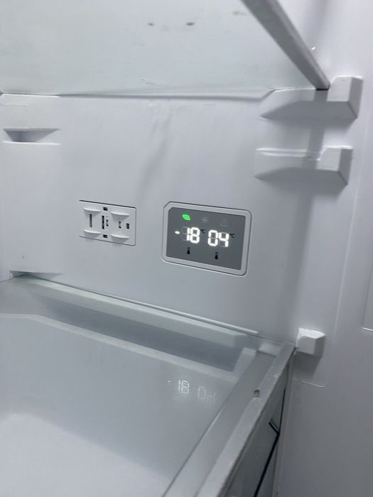 Frigorifico AEG combinado cinza