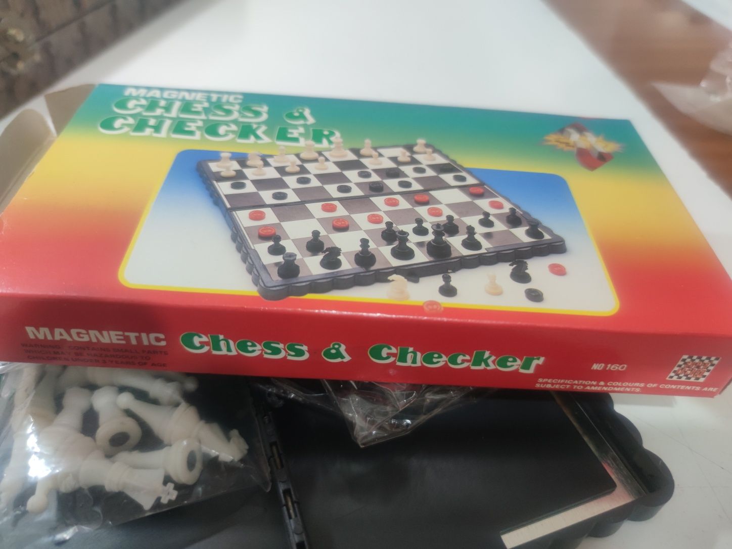 Jogo de Xadrez magnético - como novo