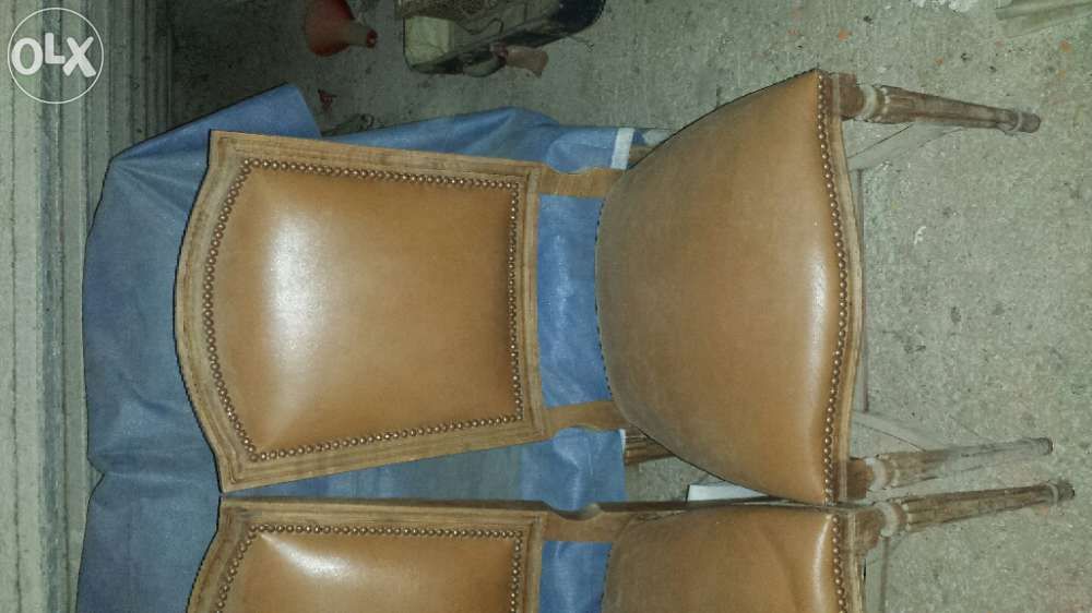 Vendo conjunto de cadeiras vintage, de palhinha e almofadadas, sem pre