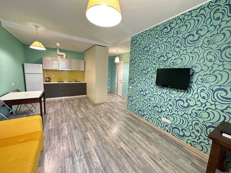 Простора та тепла 1 кімн квартира ЖК Садовий біля метро Лівобережна