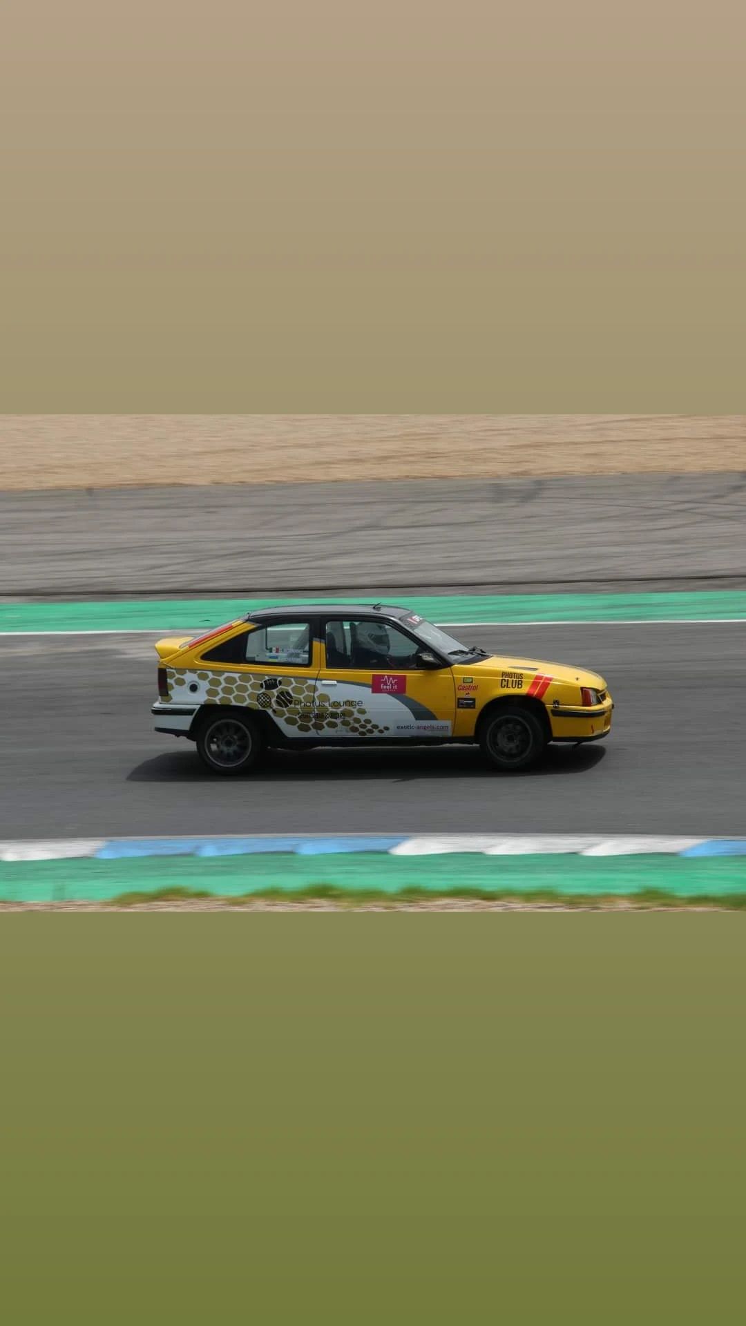 Opel Kadett GSI 2.0 para competição de velocidade e rally