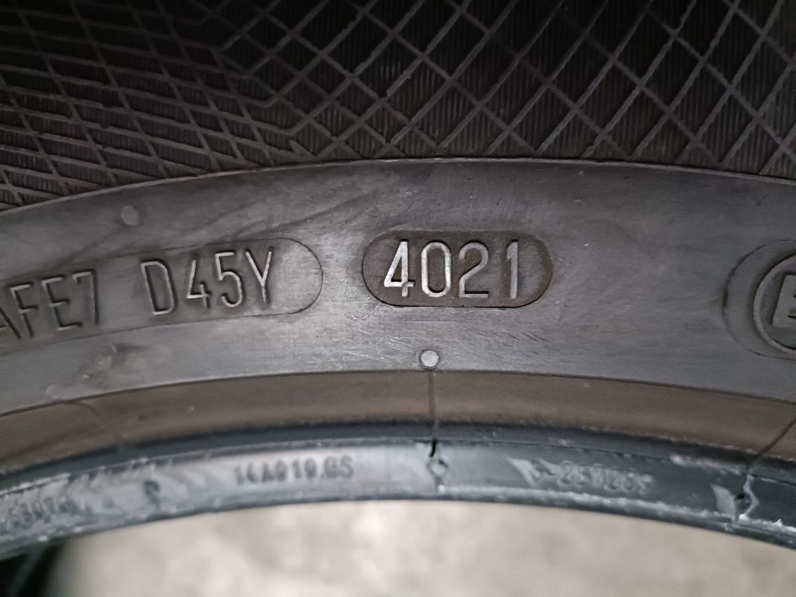 21r Opony zimowe Continental WinterContact TS 850 P SUV 235/55R19 105V